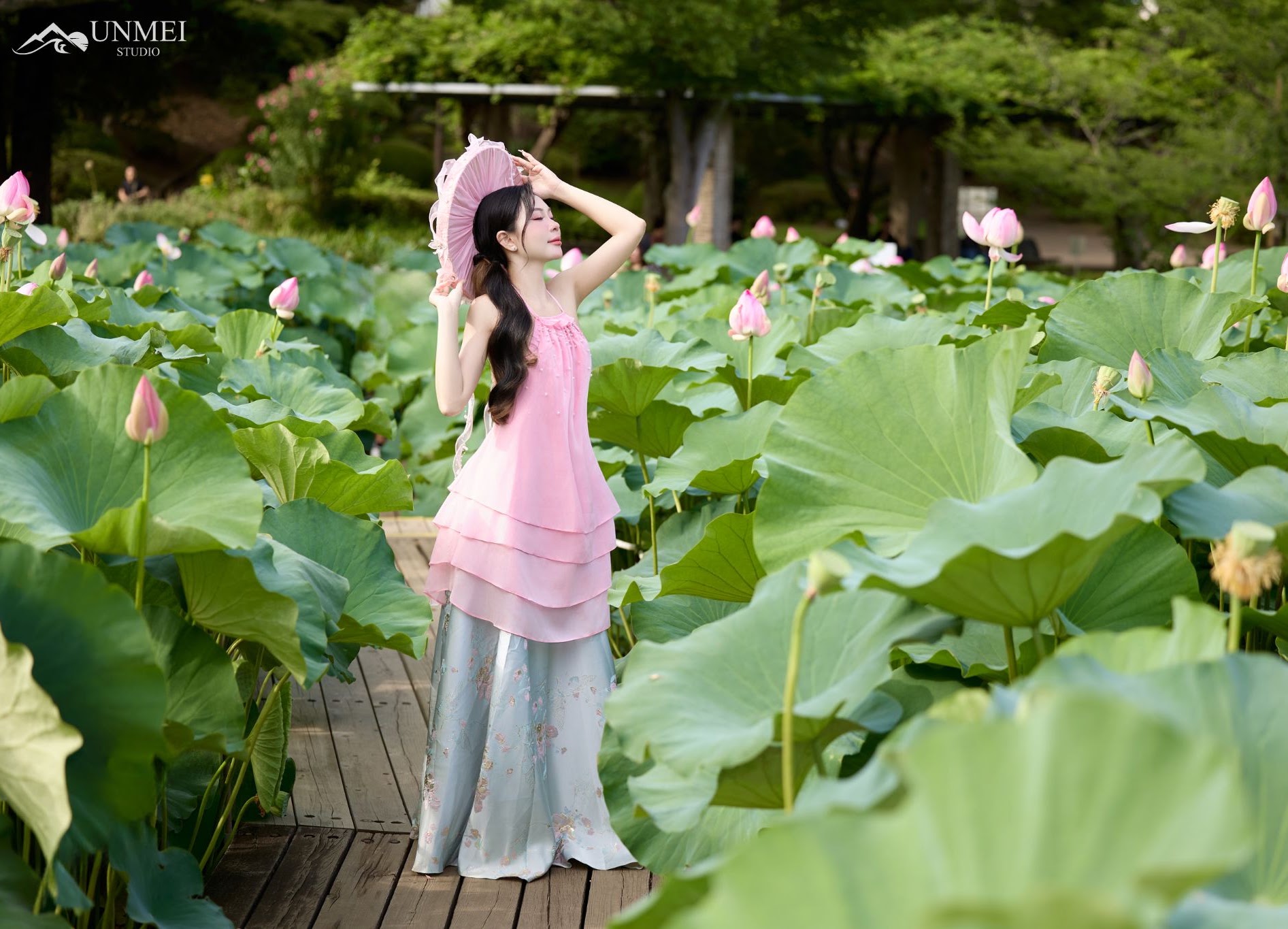 UNMEI Studio Tokyo – ピンクの蓮のイェム の撮影写真