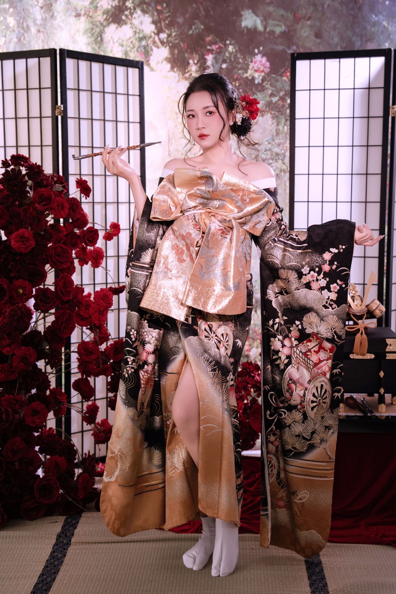 UNMEI Studio Tokyo – 花魁 紅の女剣士 の撮影写真