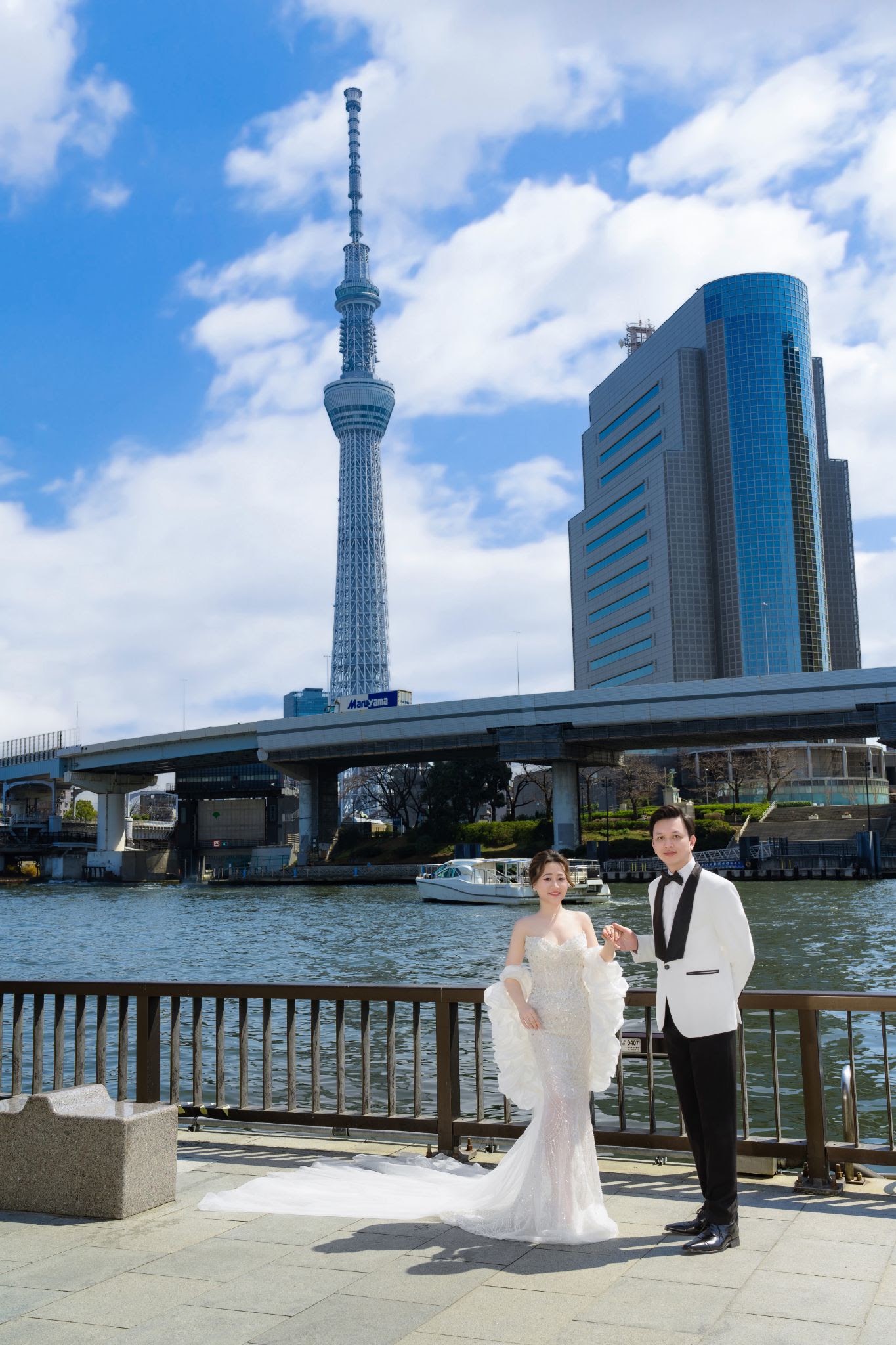 UNMEI Studio Tokyo – スカイツリーの川辺 の撮影写真