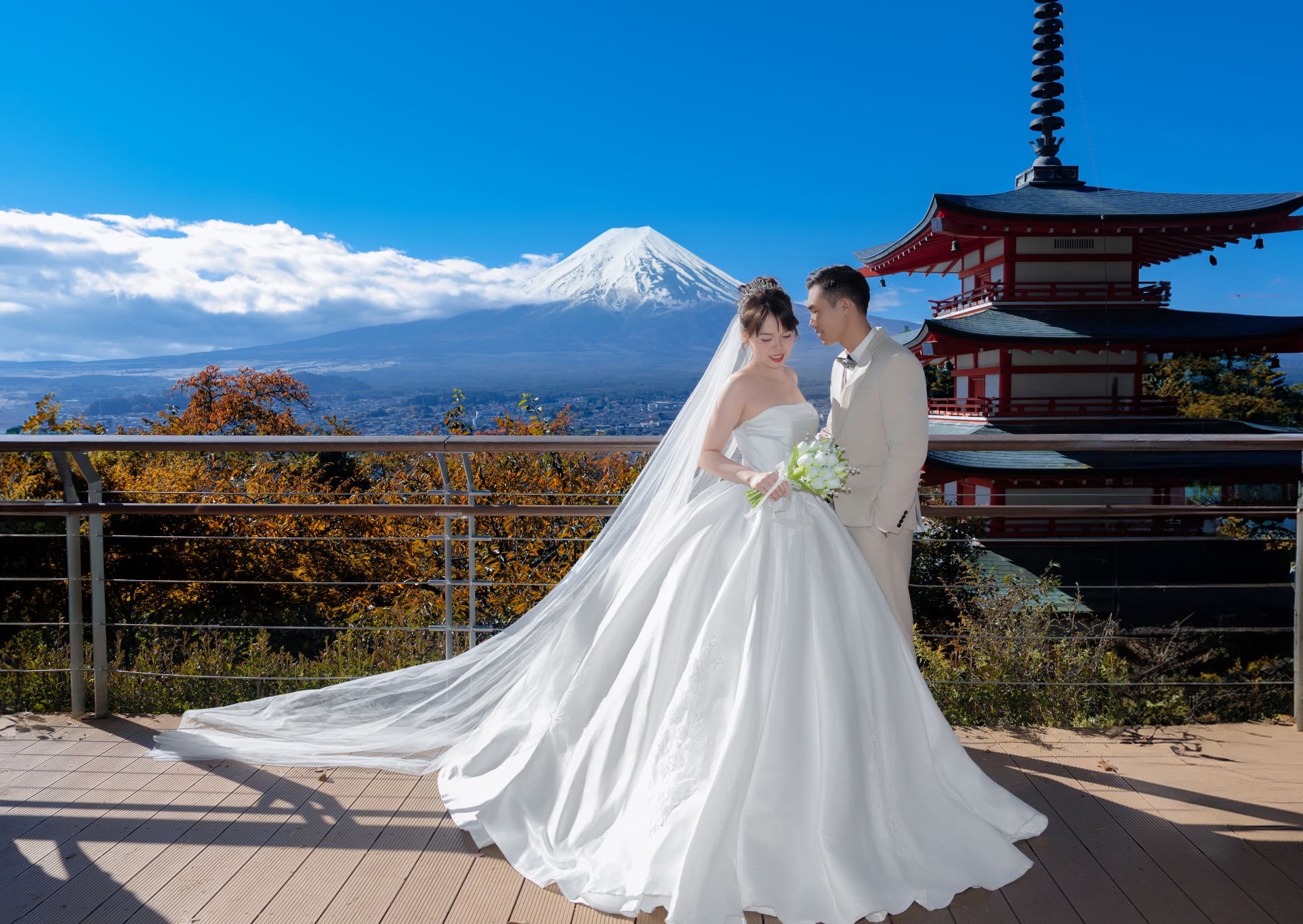 UNMEI Studio Tokyo – 河口湖と忍野八海 の撮影写真