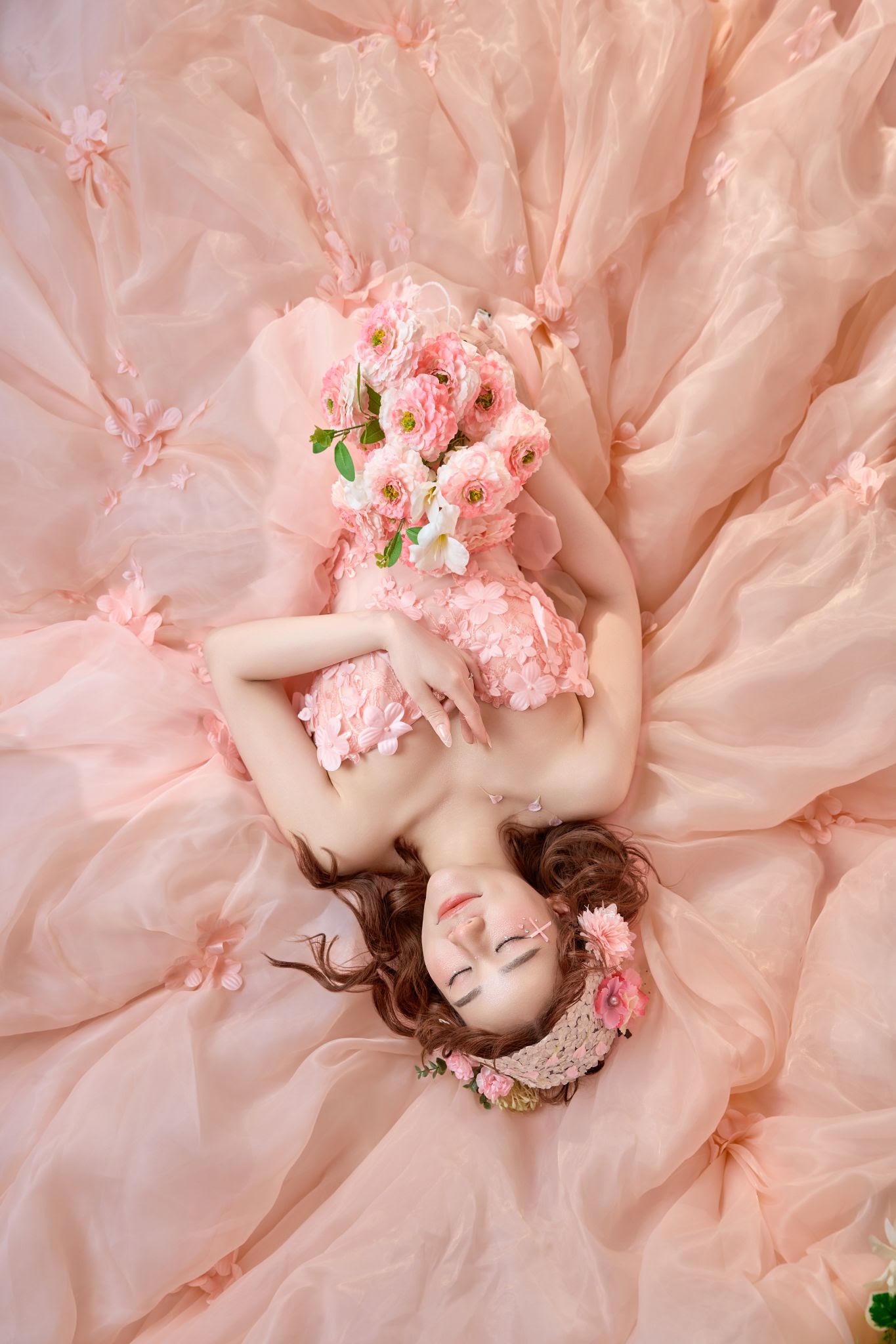 UNMEI Studio Tokyo – ラグジュアリーピンク の撮影写真