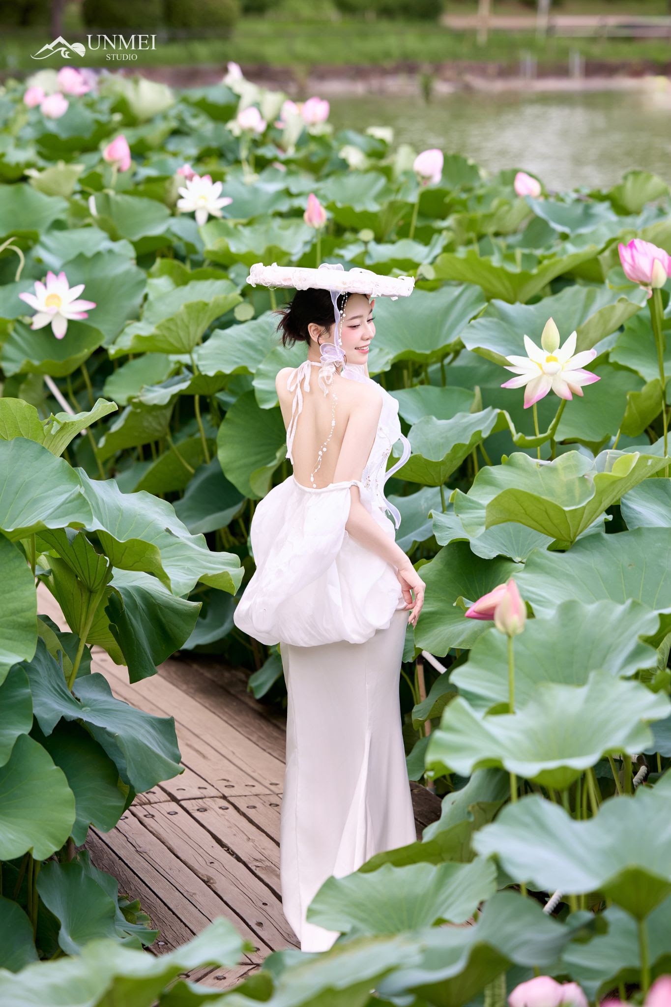 UNMEI Studio Tokyo – 白い蓮のイェム の撮影写真