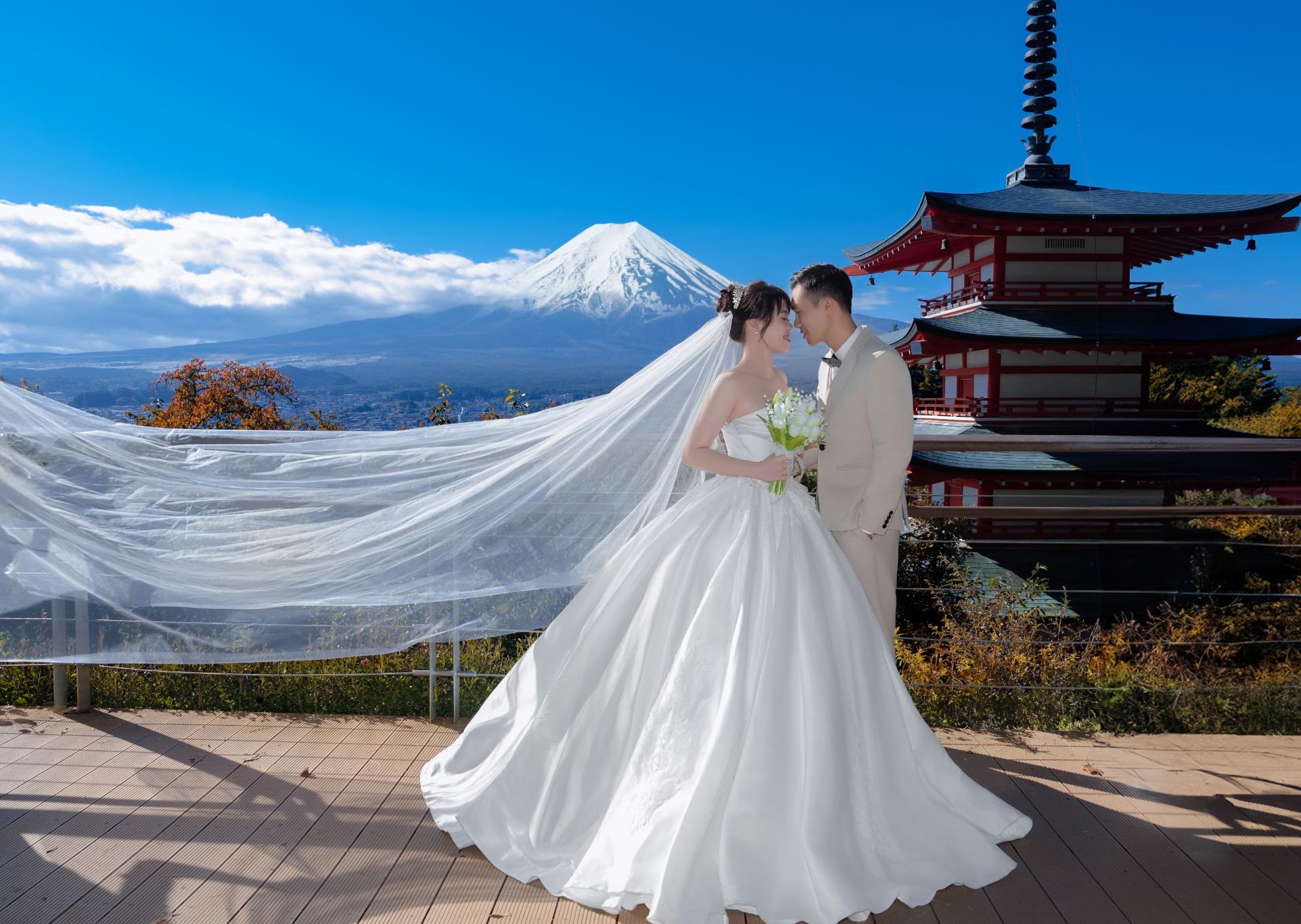 UNMEI Studio Tokyo – 河口湖と忍野八海 の撮影写真