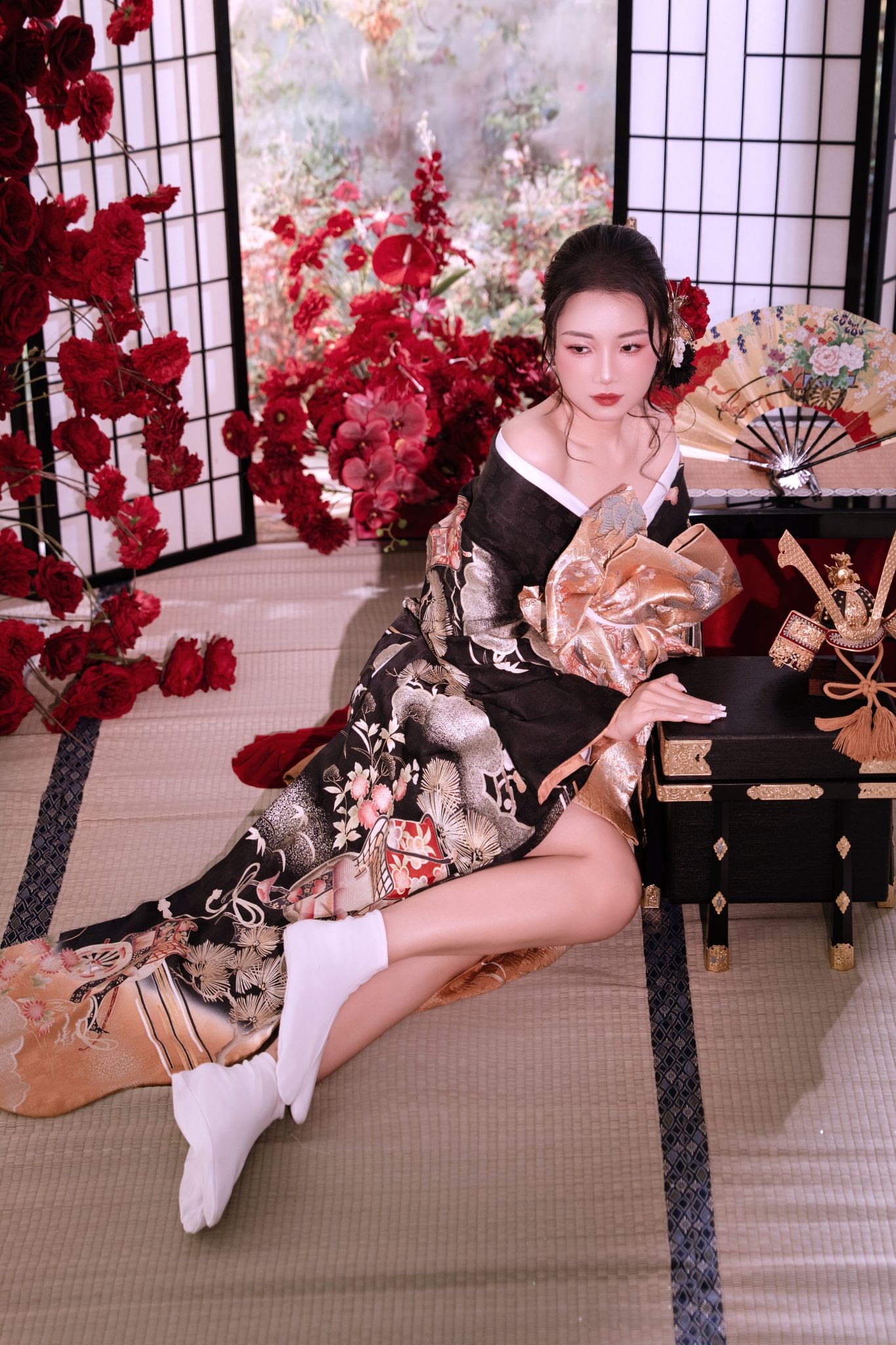 UNMEI Studio Tokyo – 花魁 紅の女剣士 の撮影写真