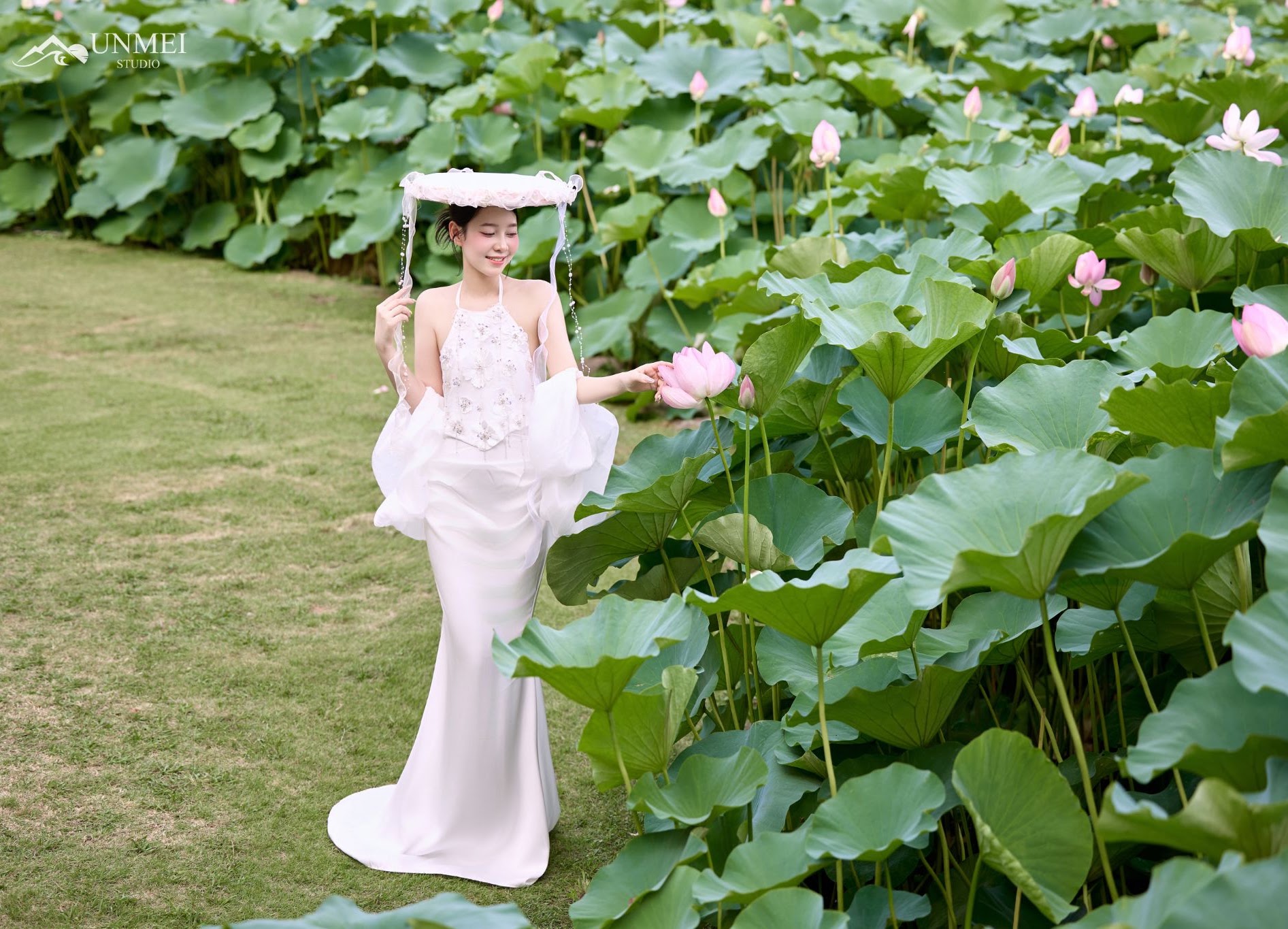 UNMEI Studio Tokyo – 白い蓮のイェム の撮影写真