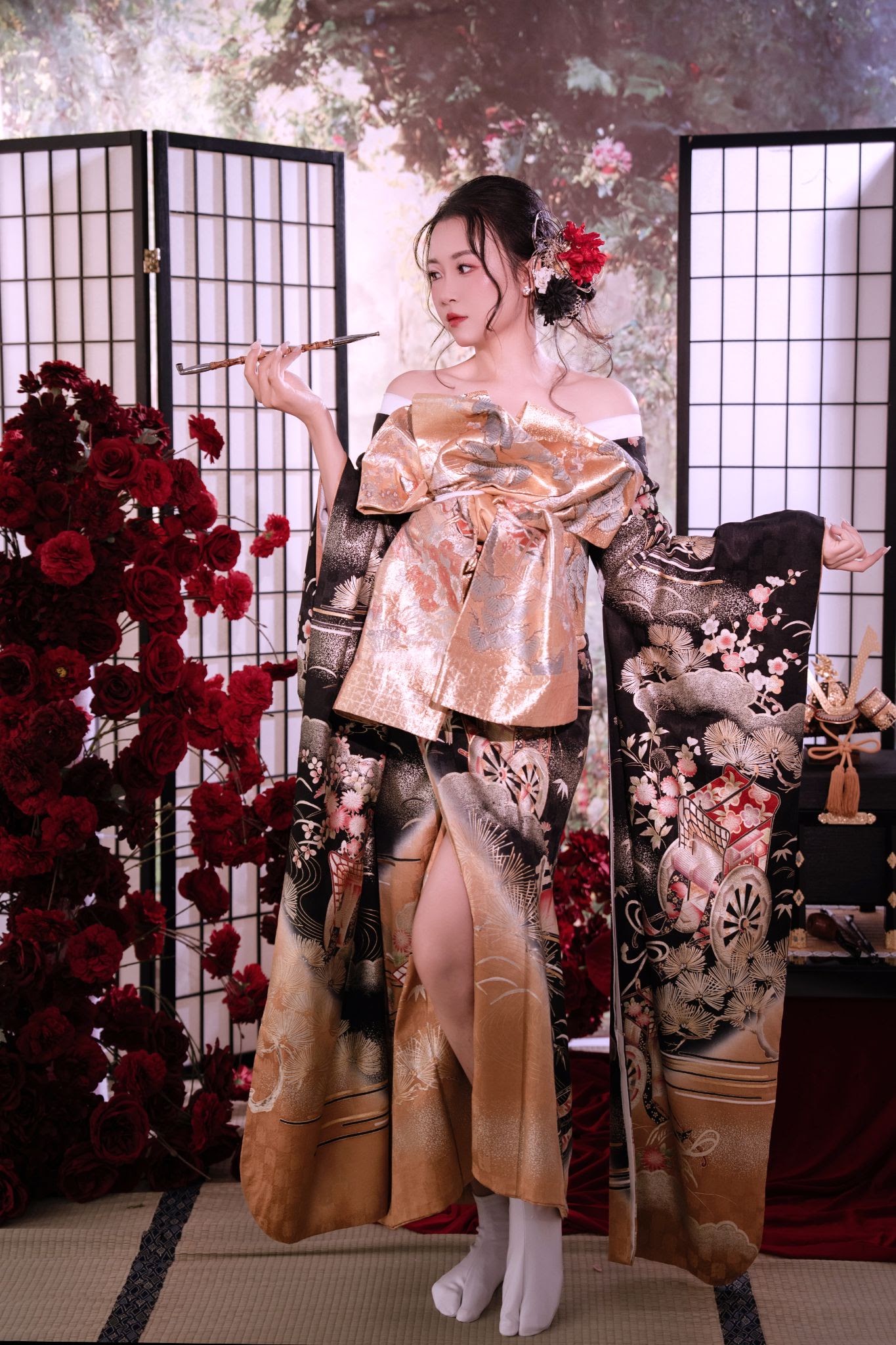 UNMEI Studio Tokyo – 花魁 紅の女剣士 の撮影写真