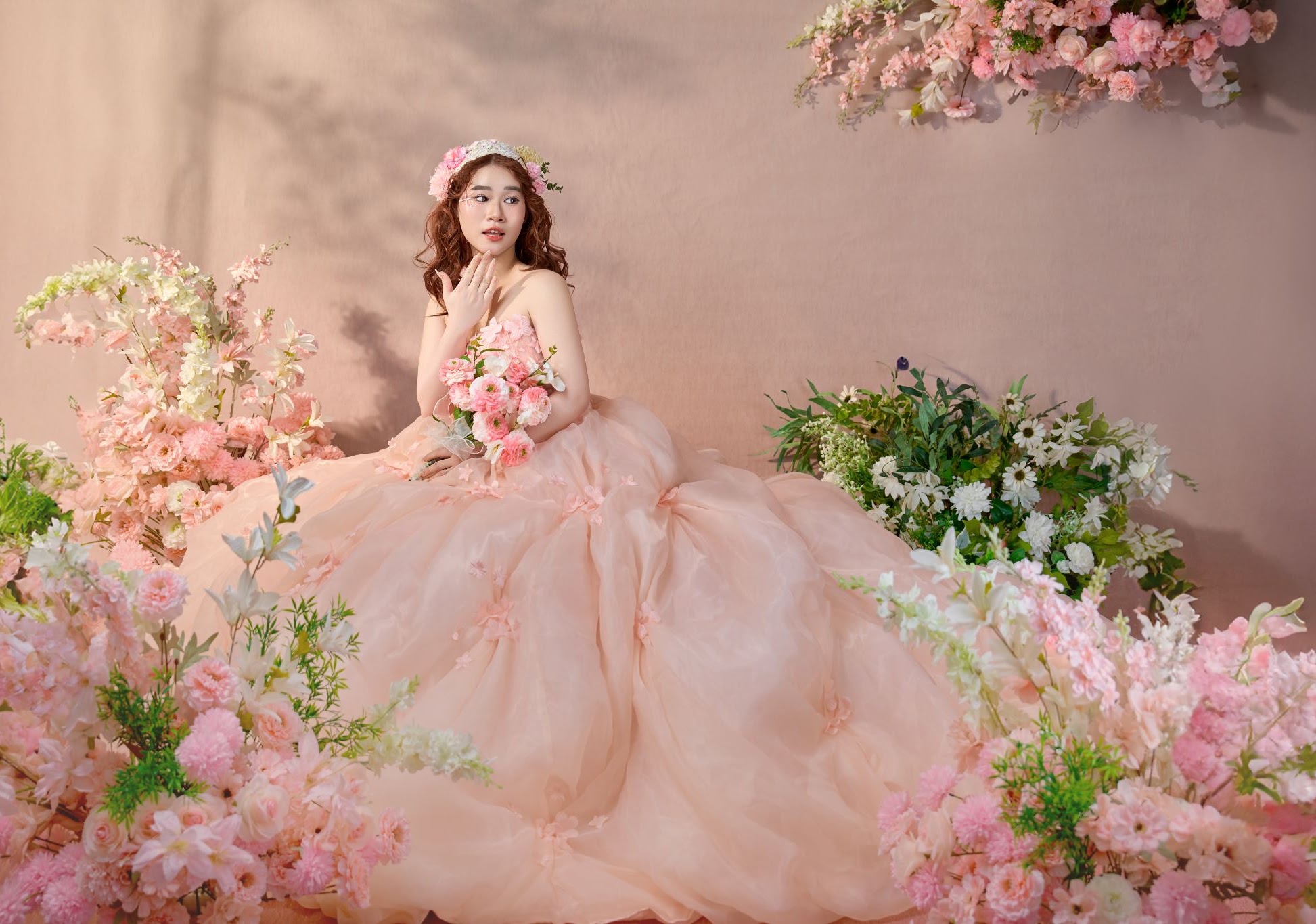 UNMEI Studio Tokyo – ラグジュアリーピンク の撮影写真
