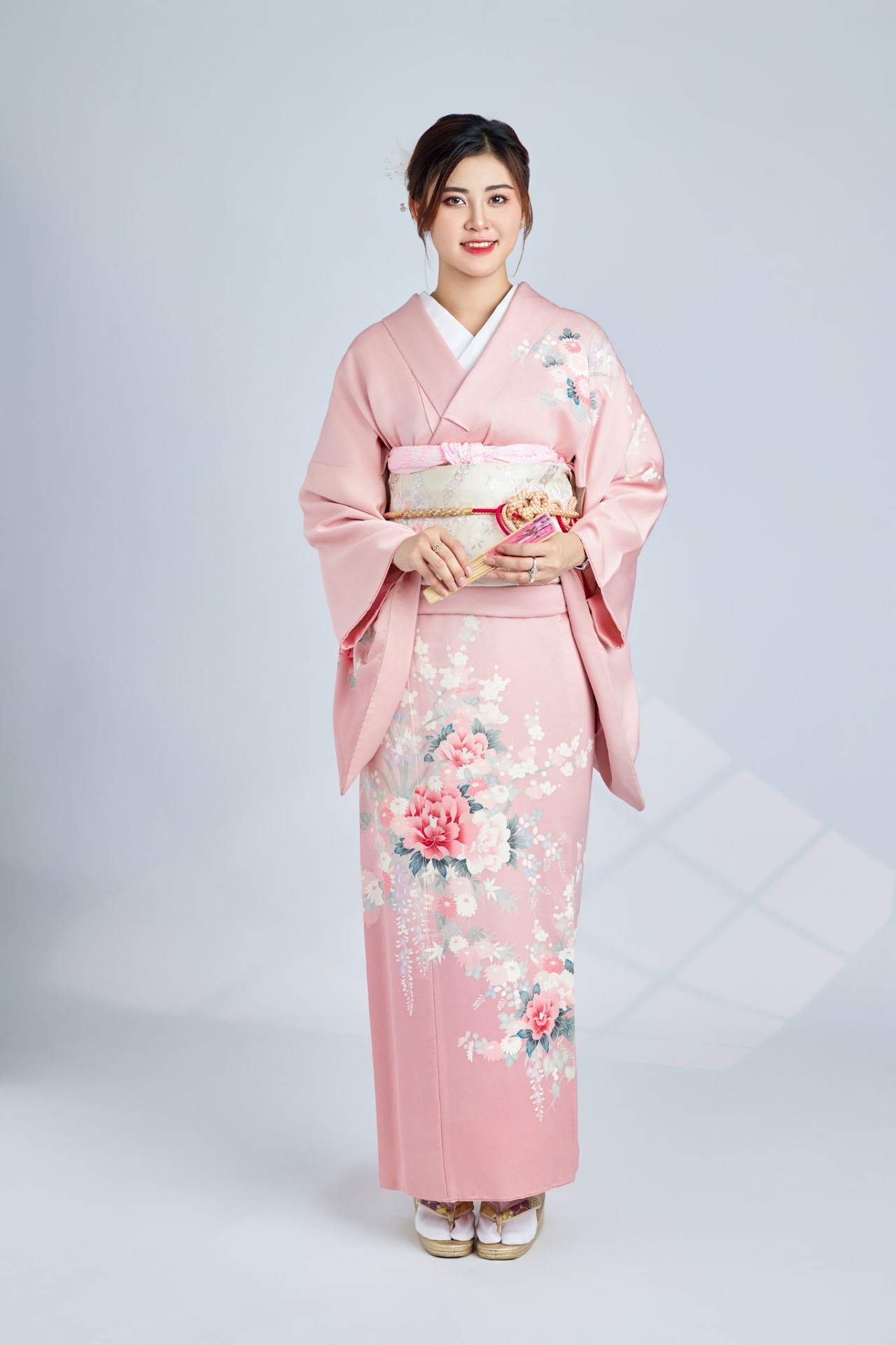 UNMEI Studio Tokyo – 訪問着 の撮影写真
