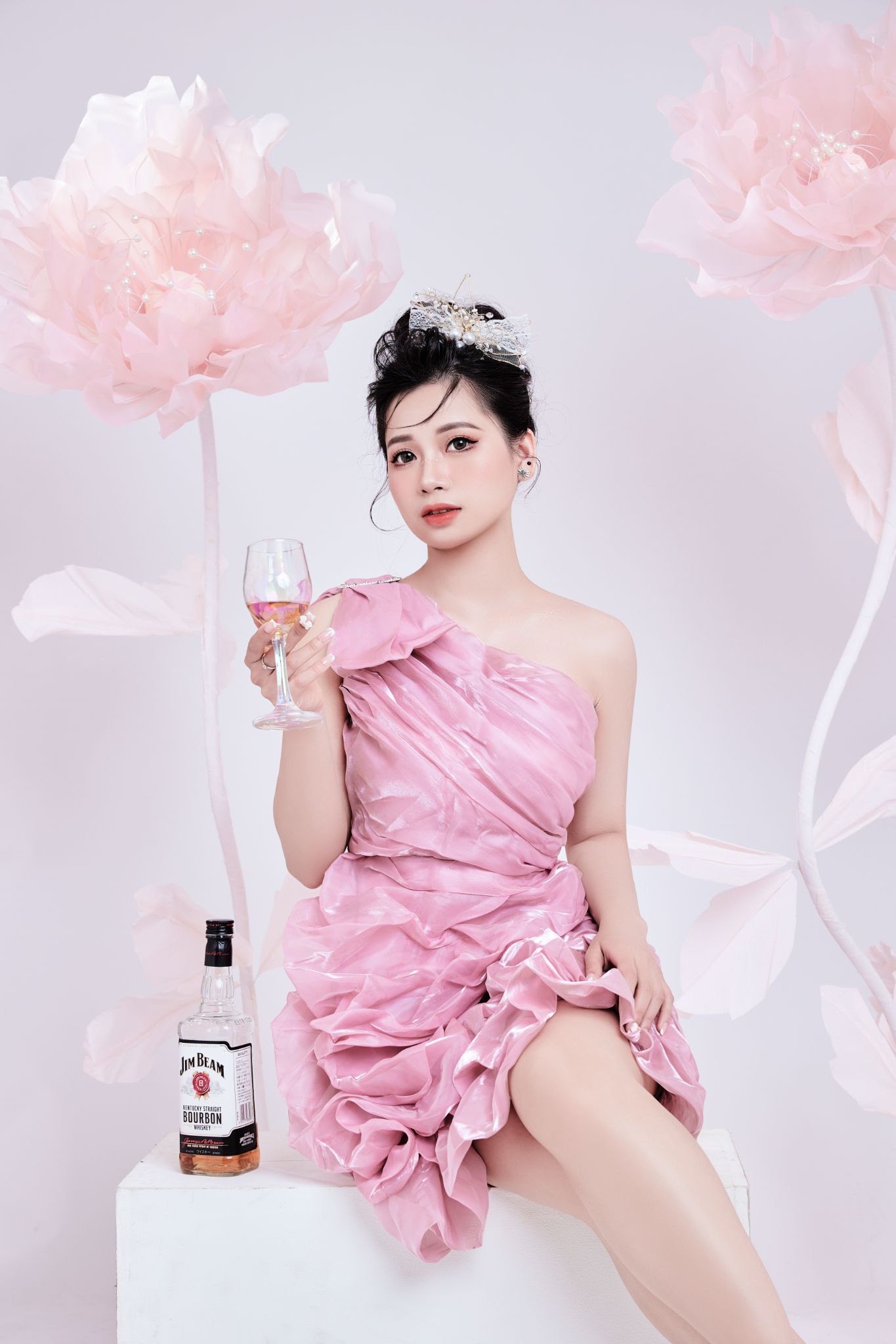 UNMEI Studio Tokyo – ピンクと三輪の花 の撮影写真