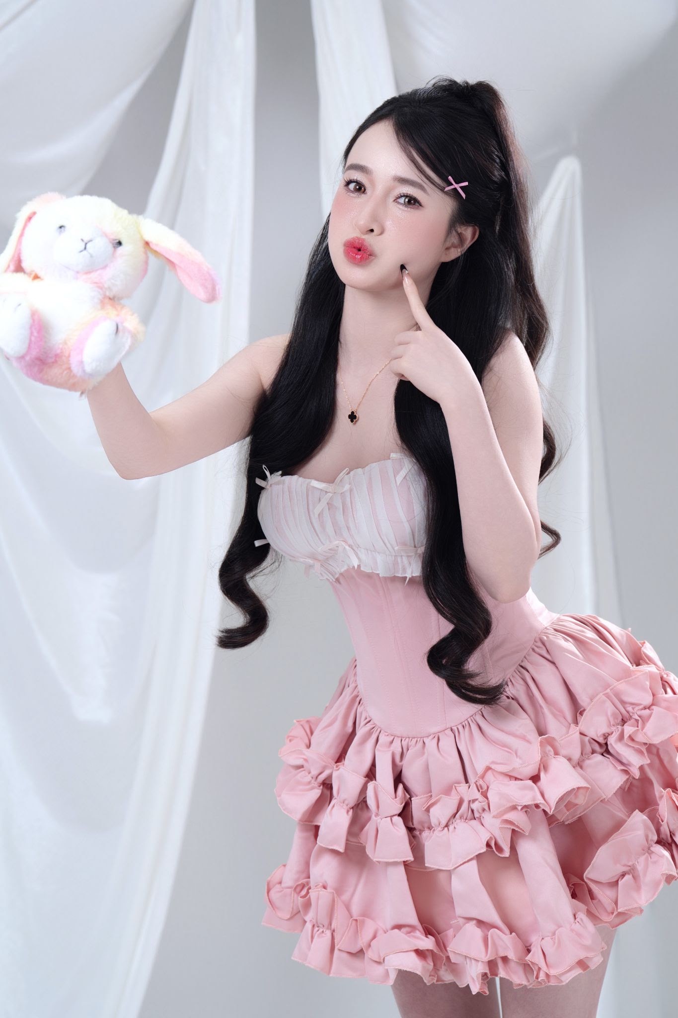 UNMEI Studio Tokyo – ピンクバニー の撮影写真