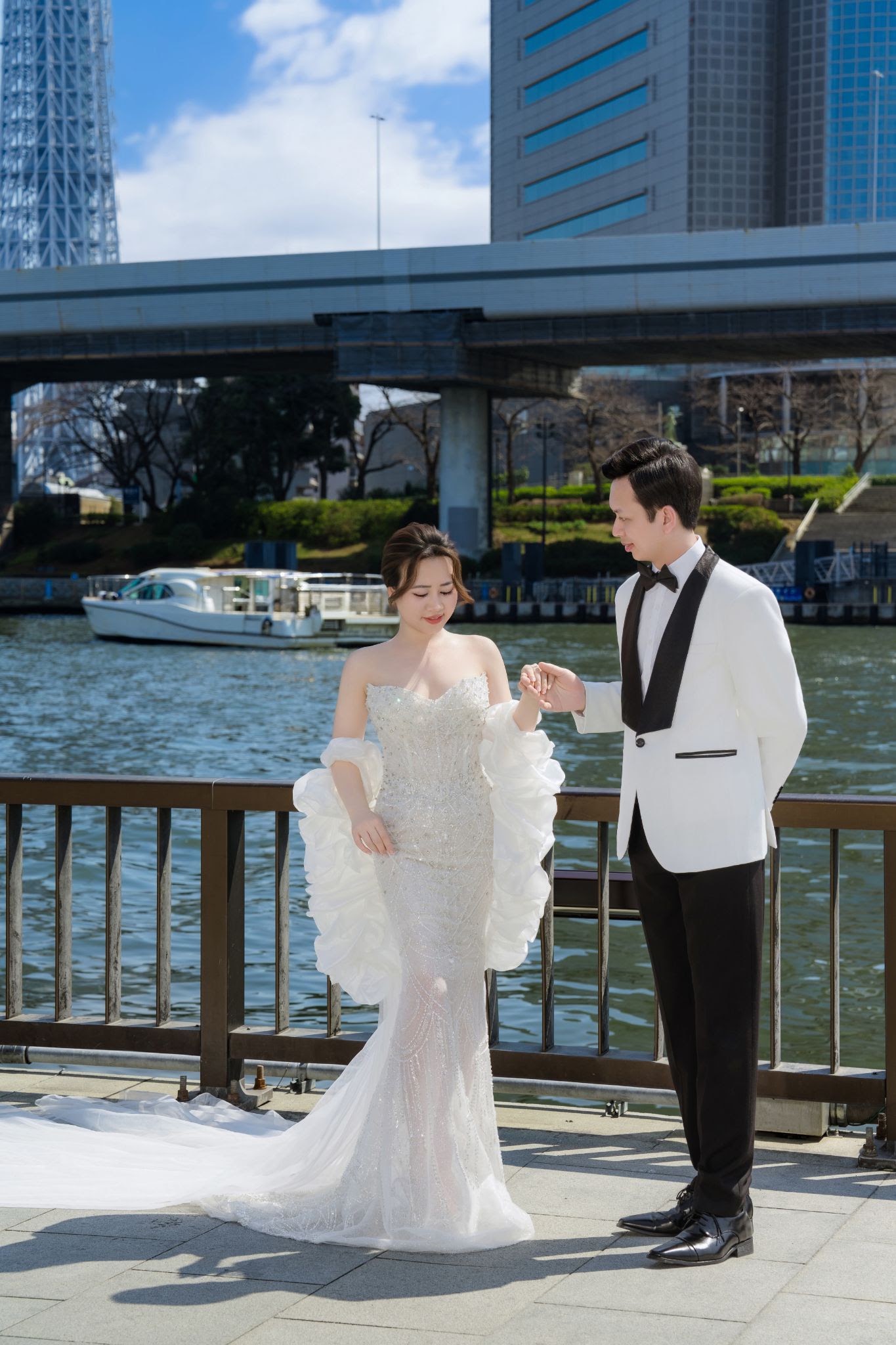 UNMEI Studio Tokyo – スカイツリーの川辺 の撮影写真