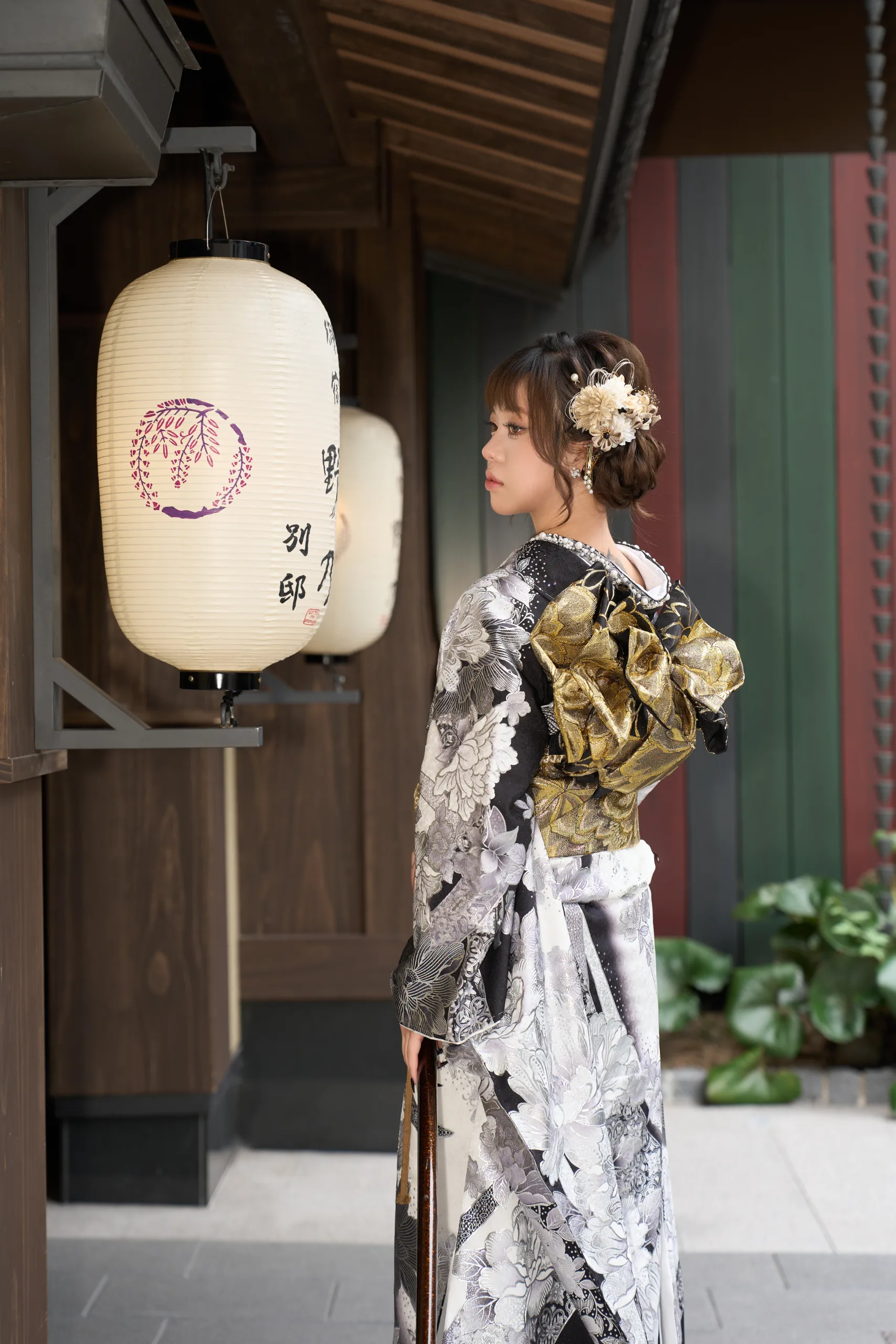 KM-06 Kimono Luxury Trắng Đen Cao Cấp