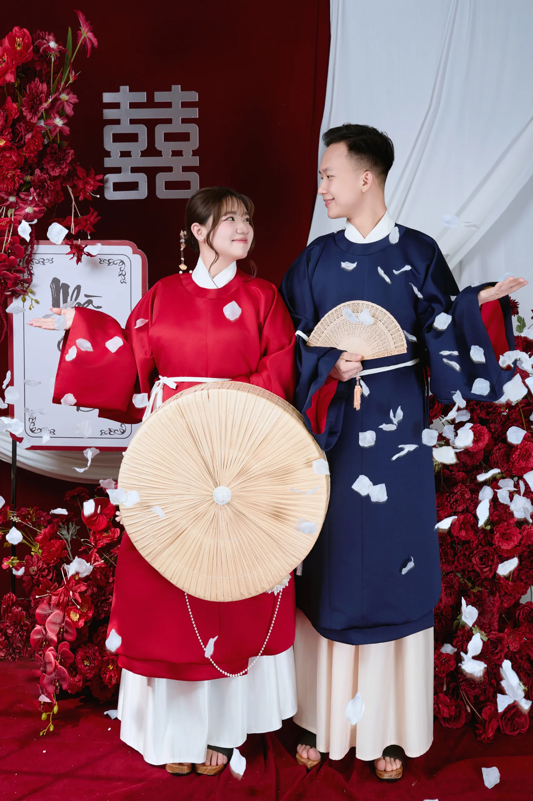 ST-26 Couple Áo Viên Lĩnh Studio