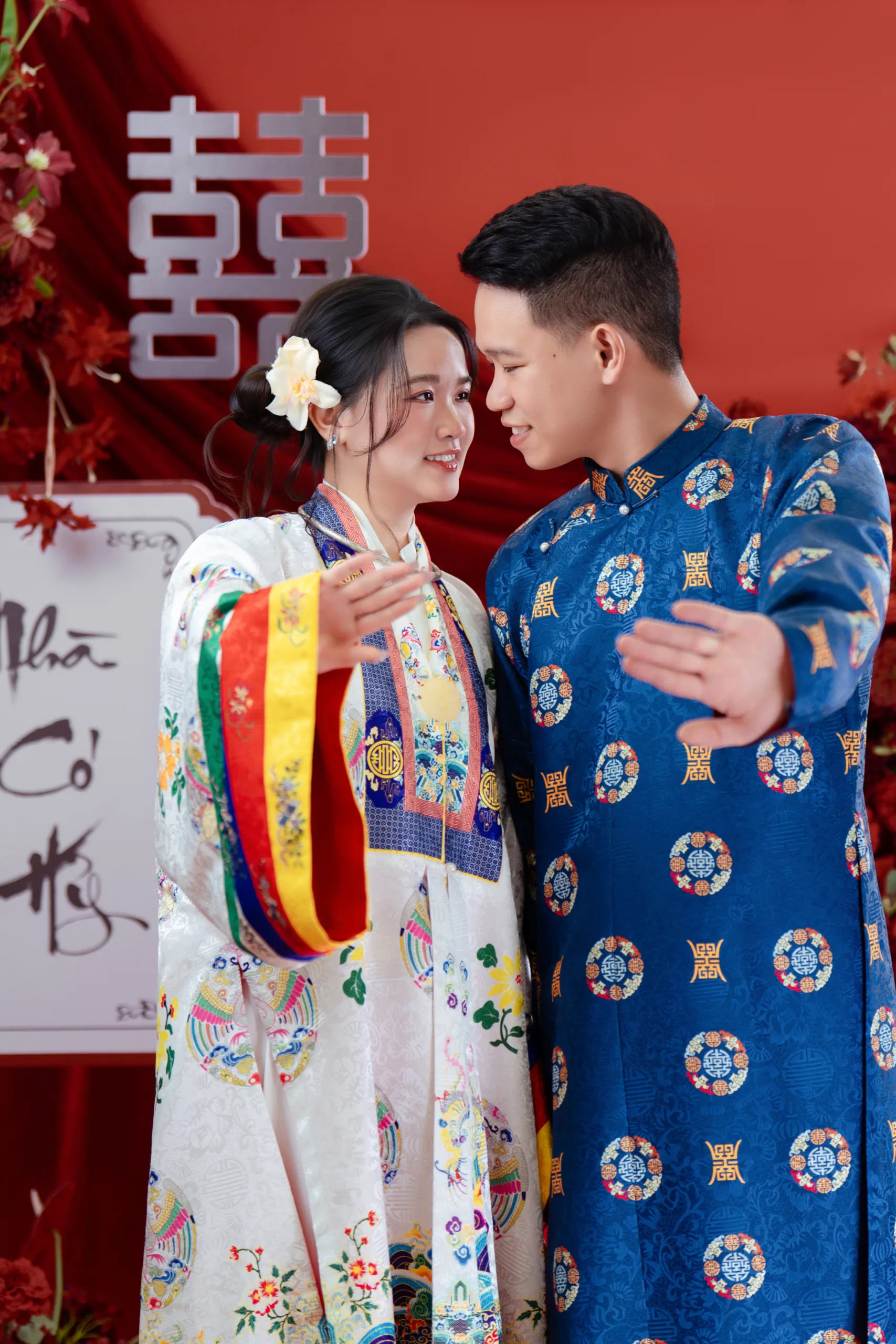 ST-27 Váy Cưới & Cổ Phục Studio