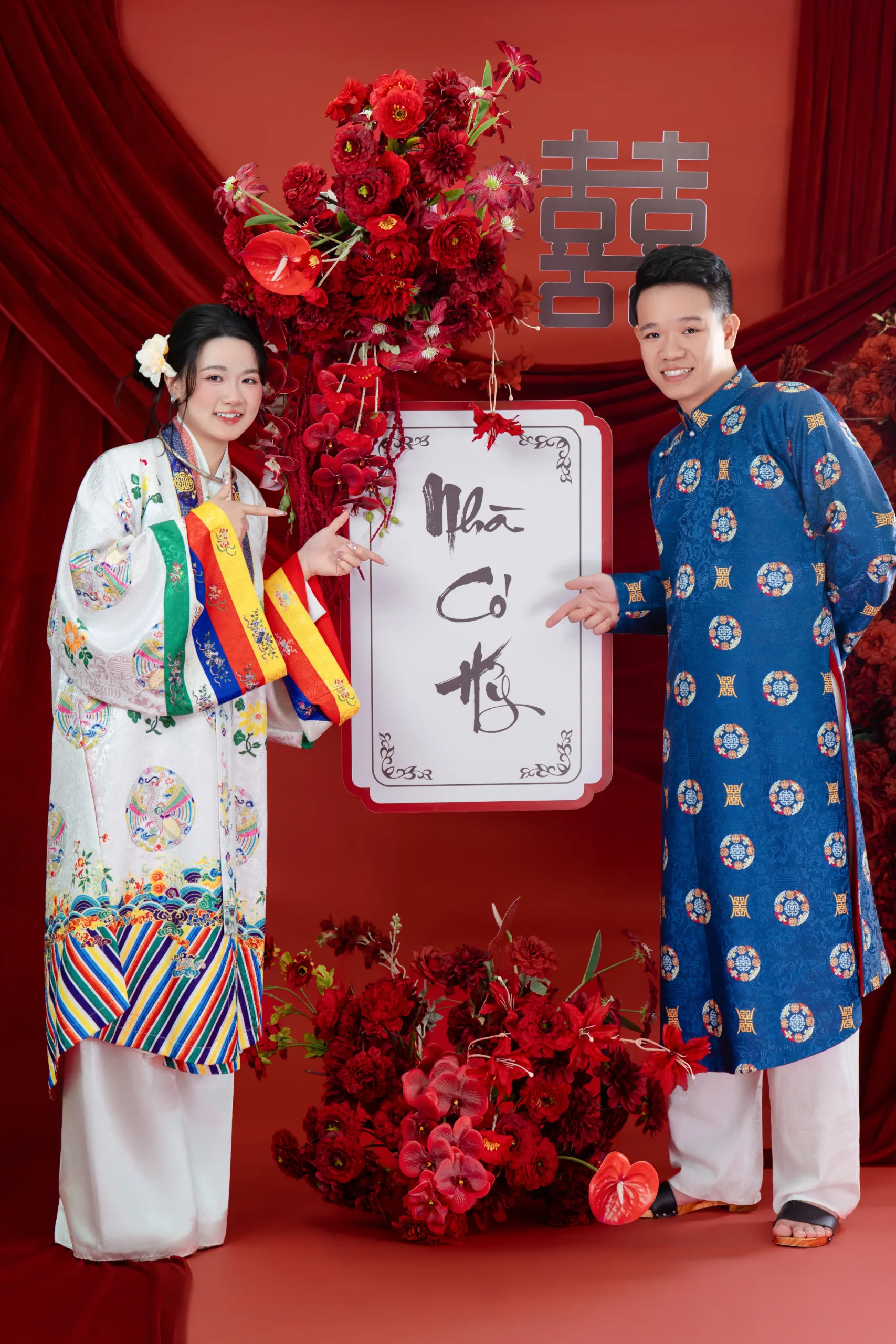 ST-27 Váy Cưới & Cổ Phục Studio