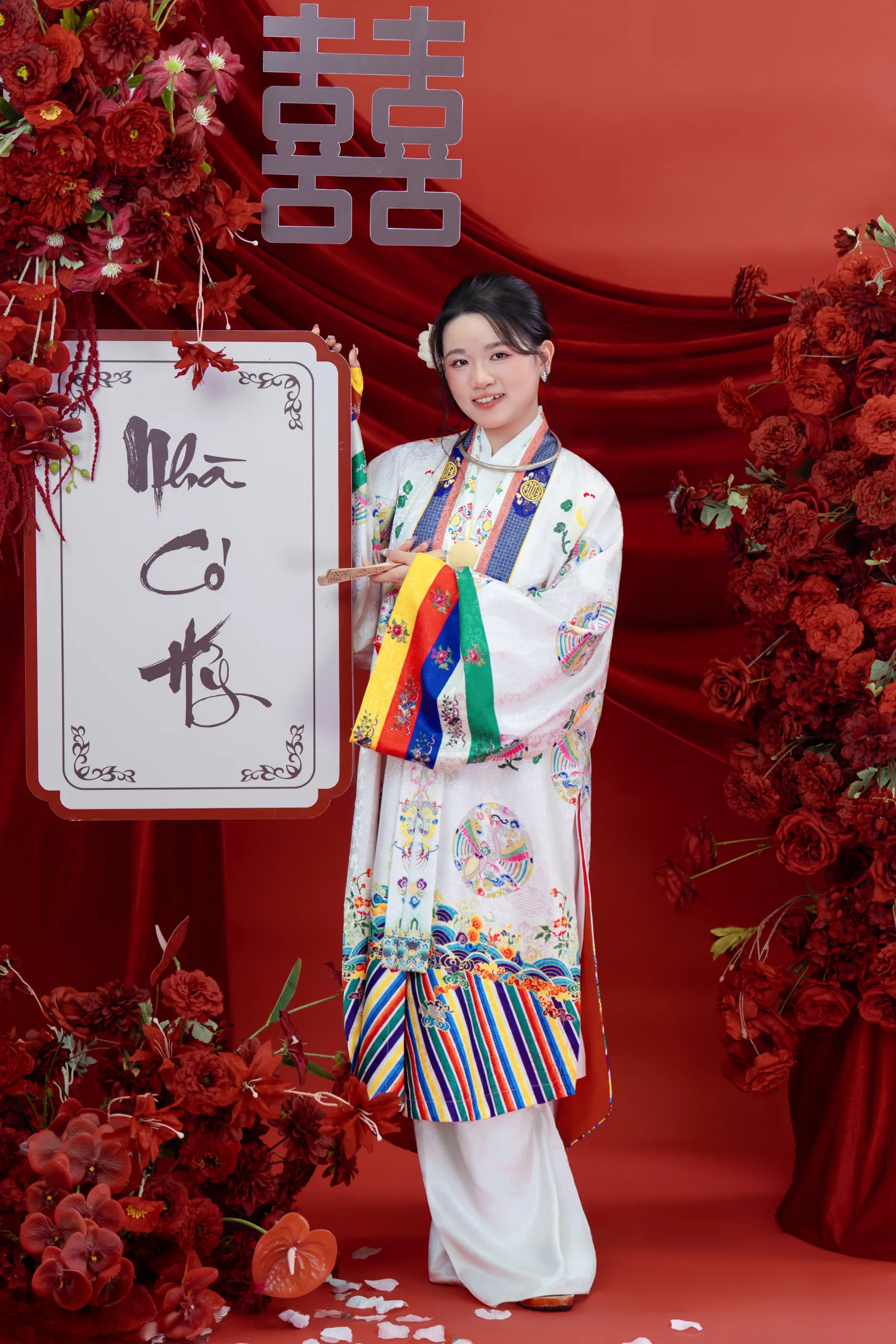 ST-27 Váy Cưới & Cổ Phục Studio