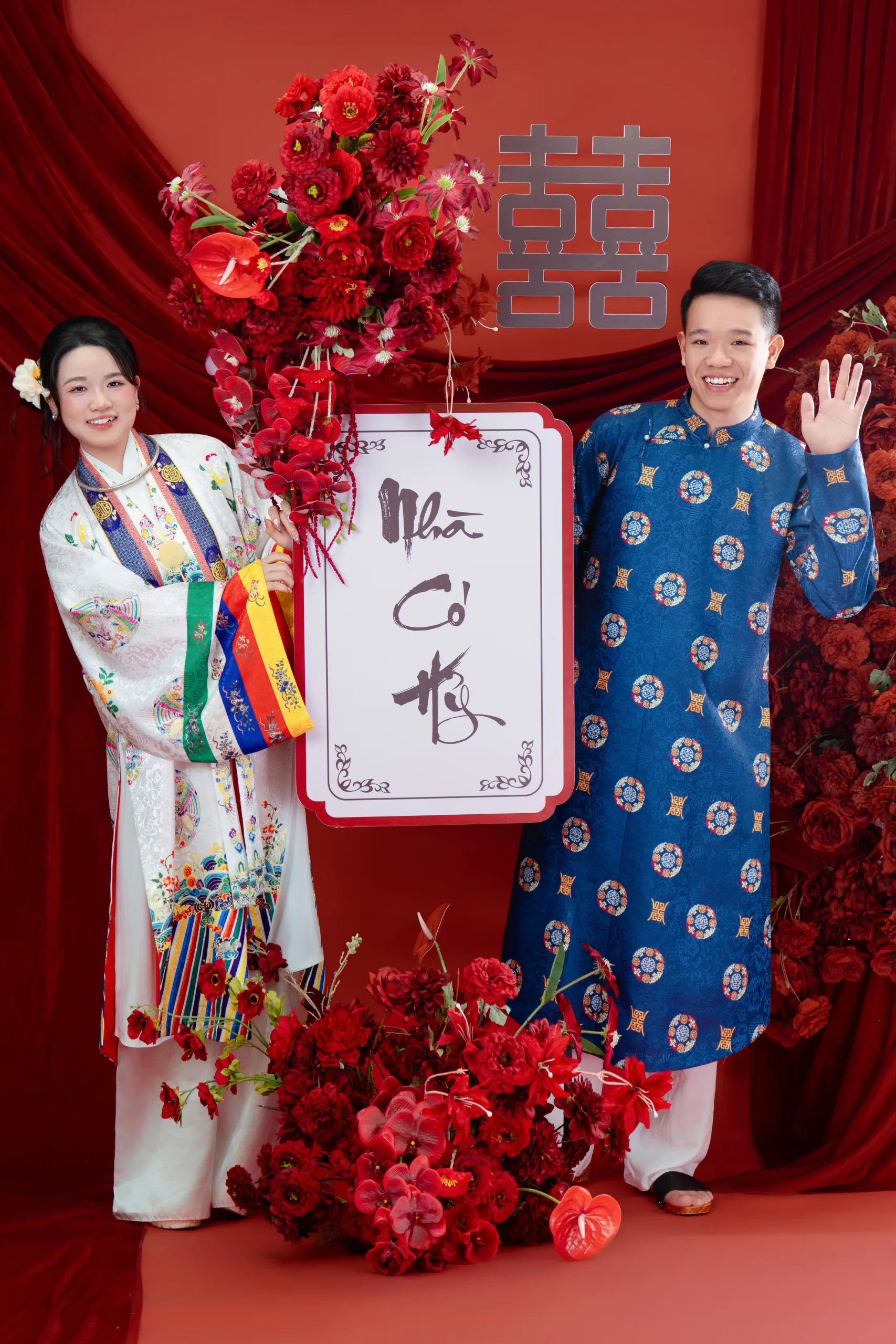 ST-27 Váy Cưới & Cổ Phục Studio