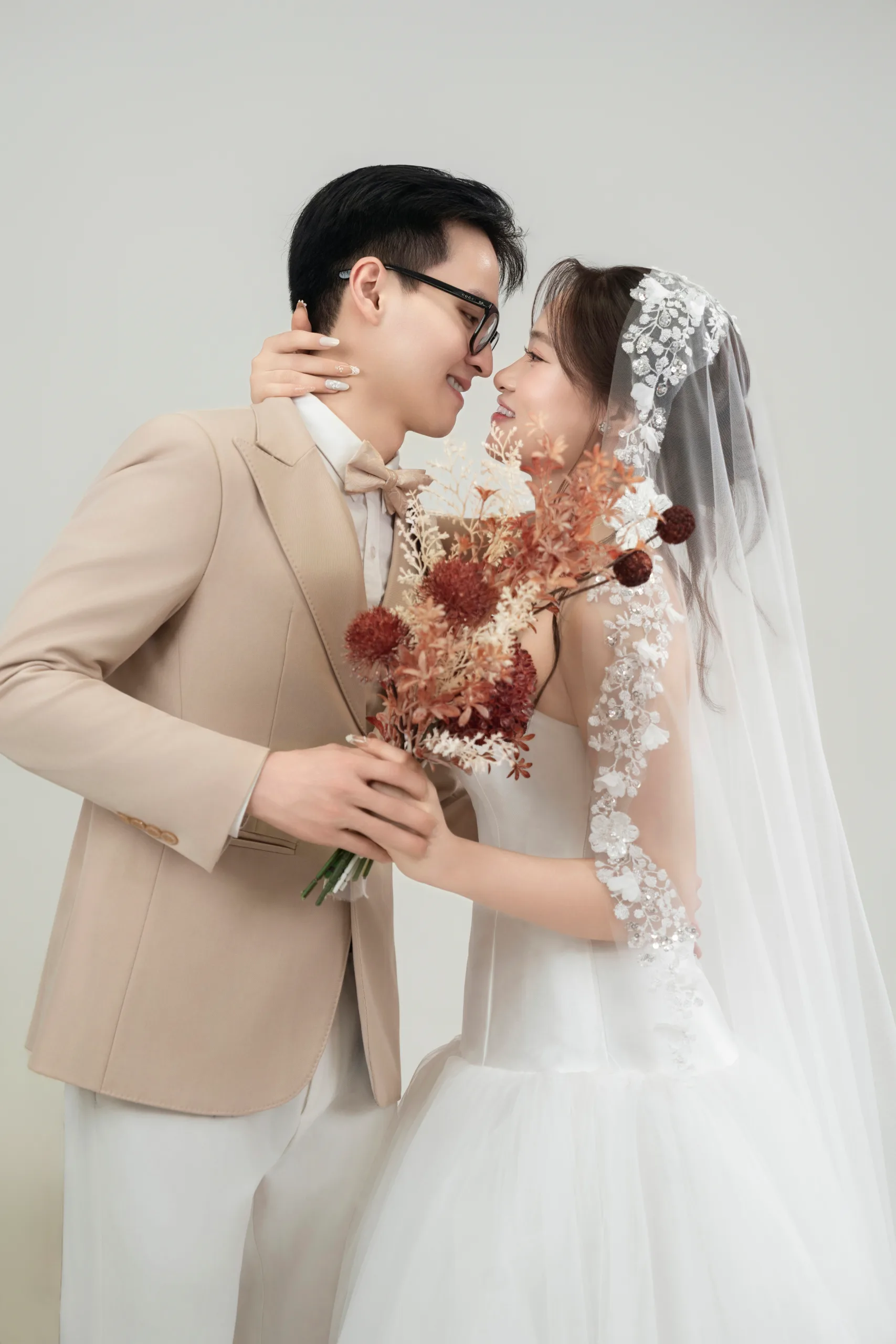ST-03 PHÔNG TRẮNG & HOA CỎ KHÔ