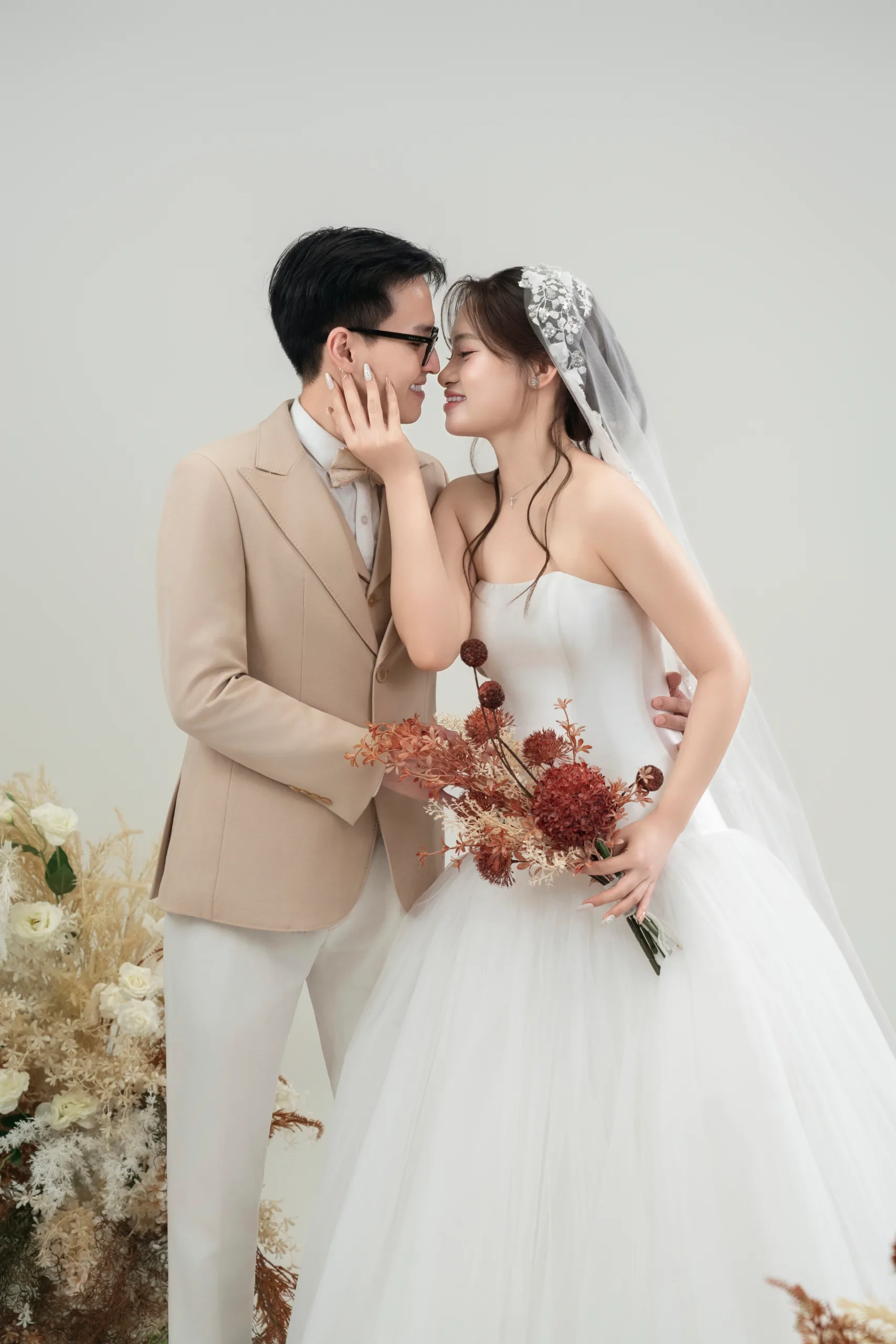 ST-03 PHÔNG TRẮNG & HOA CỎ KHÔ