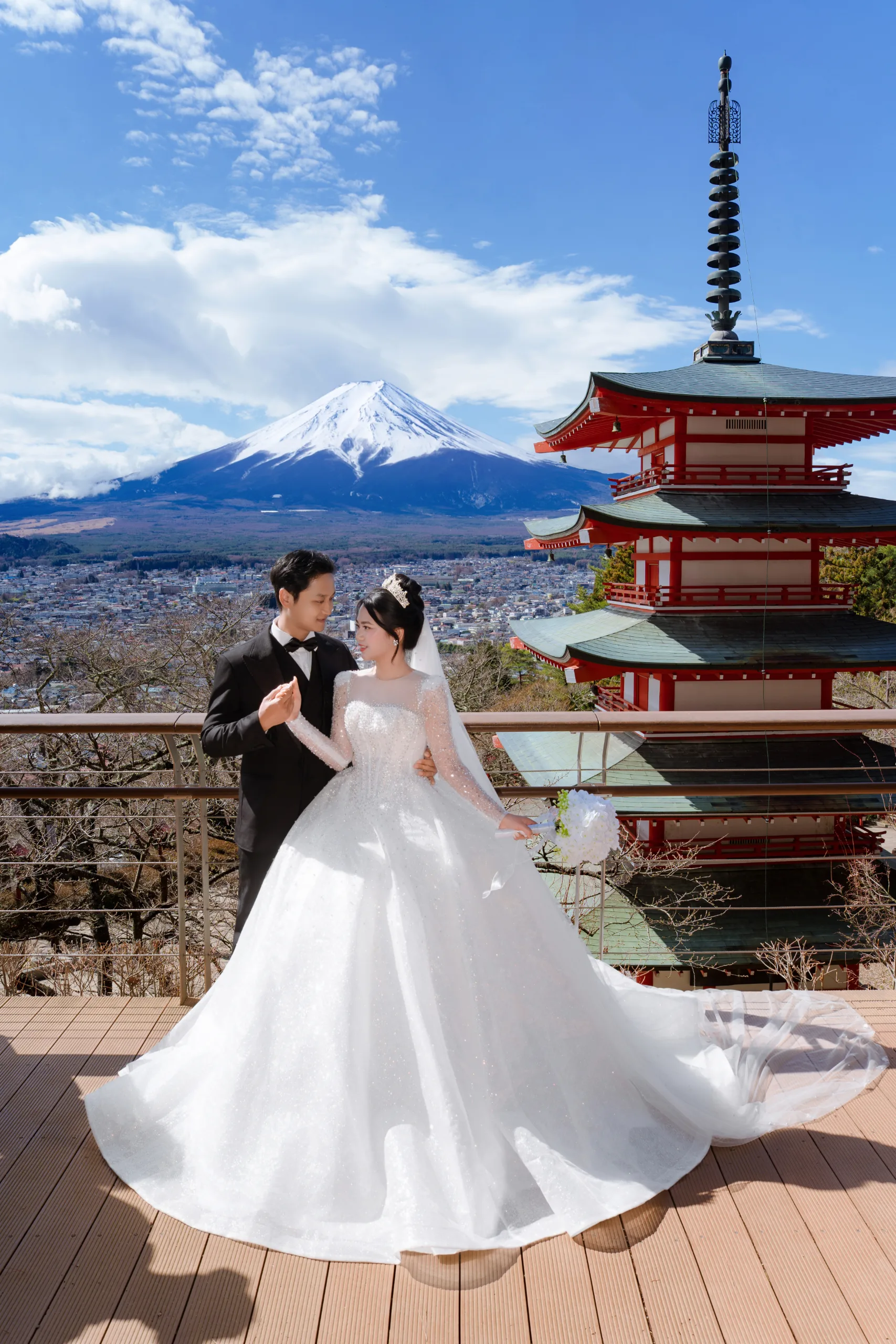 FJ-10 新倉山浅間・河口湖・桜・スカイツリー・浅草寺ウェディング紀行