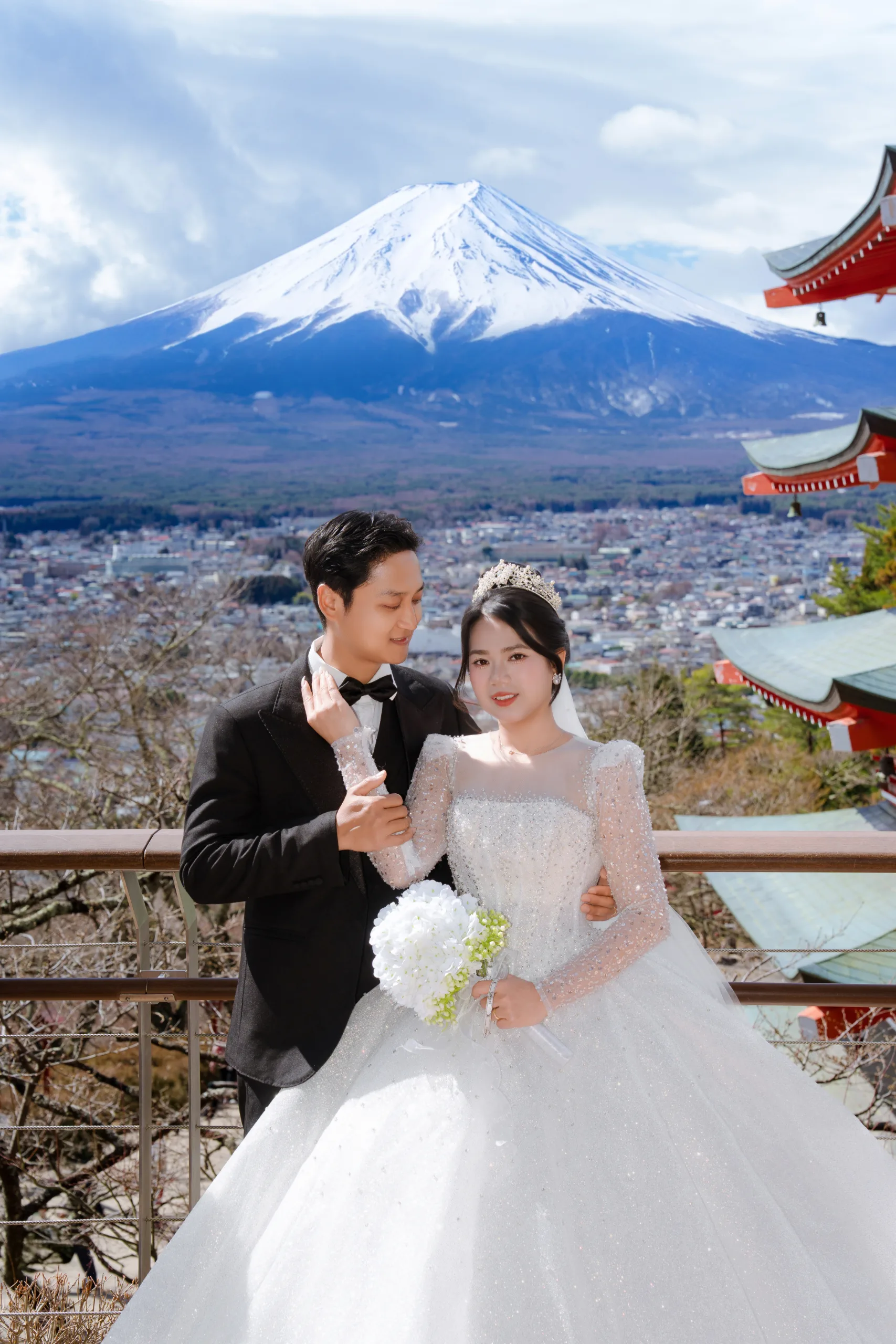 FJ-10 新倉山浅間・河口湖・桜・スカイツリー・浅草寺ウェディング紀行
