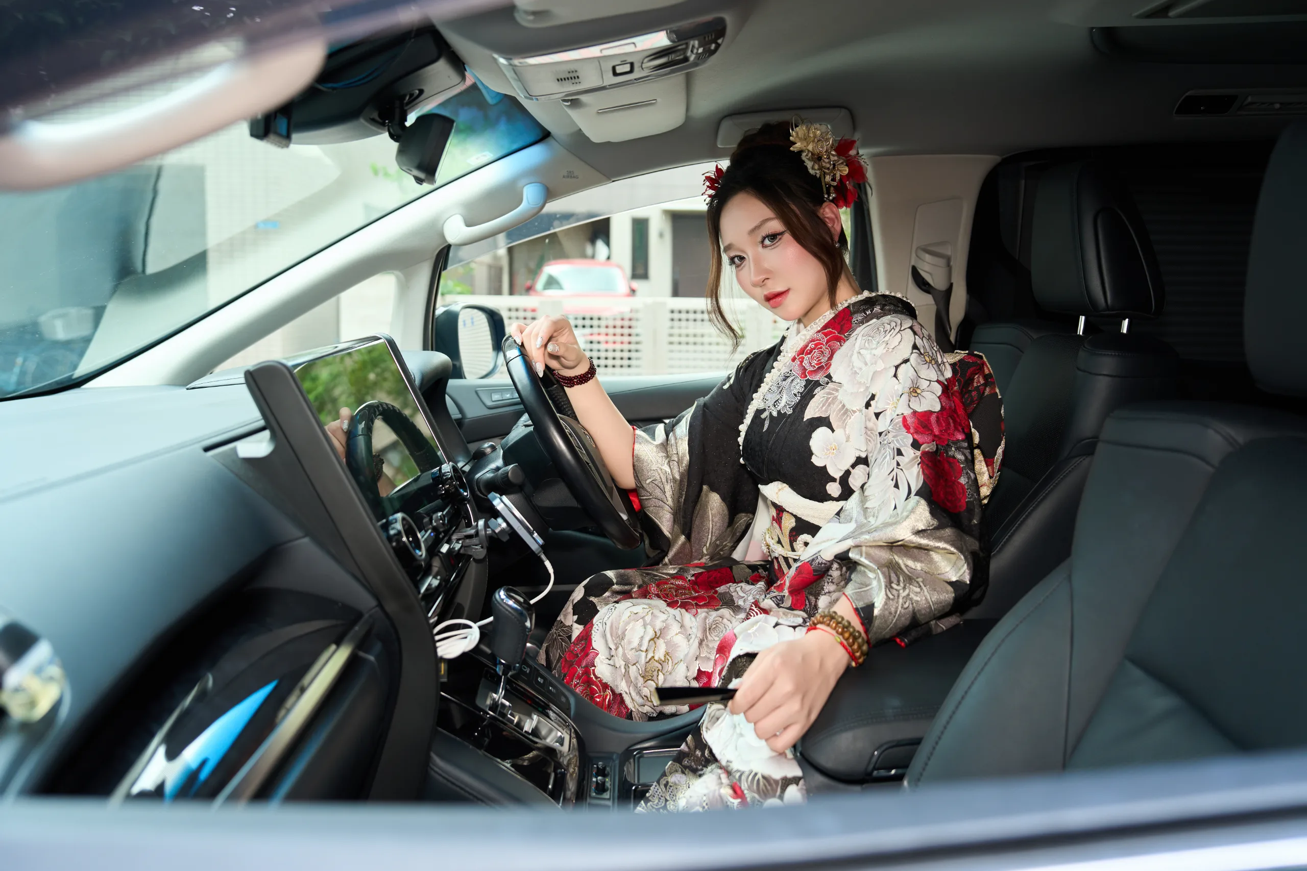 KM-05 Kimono Luxury Màu Đỏ Đen