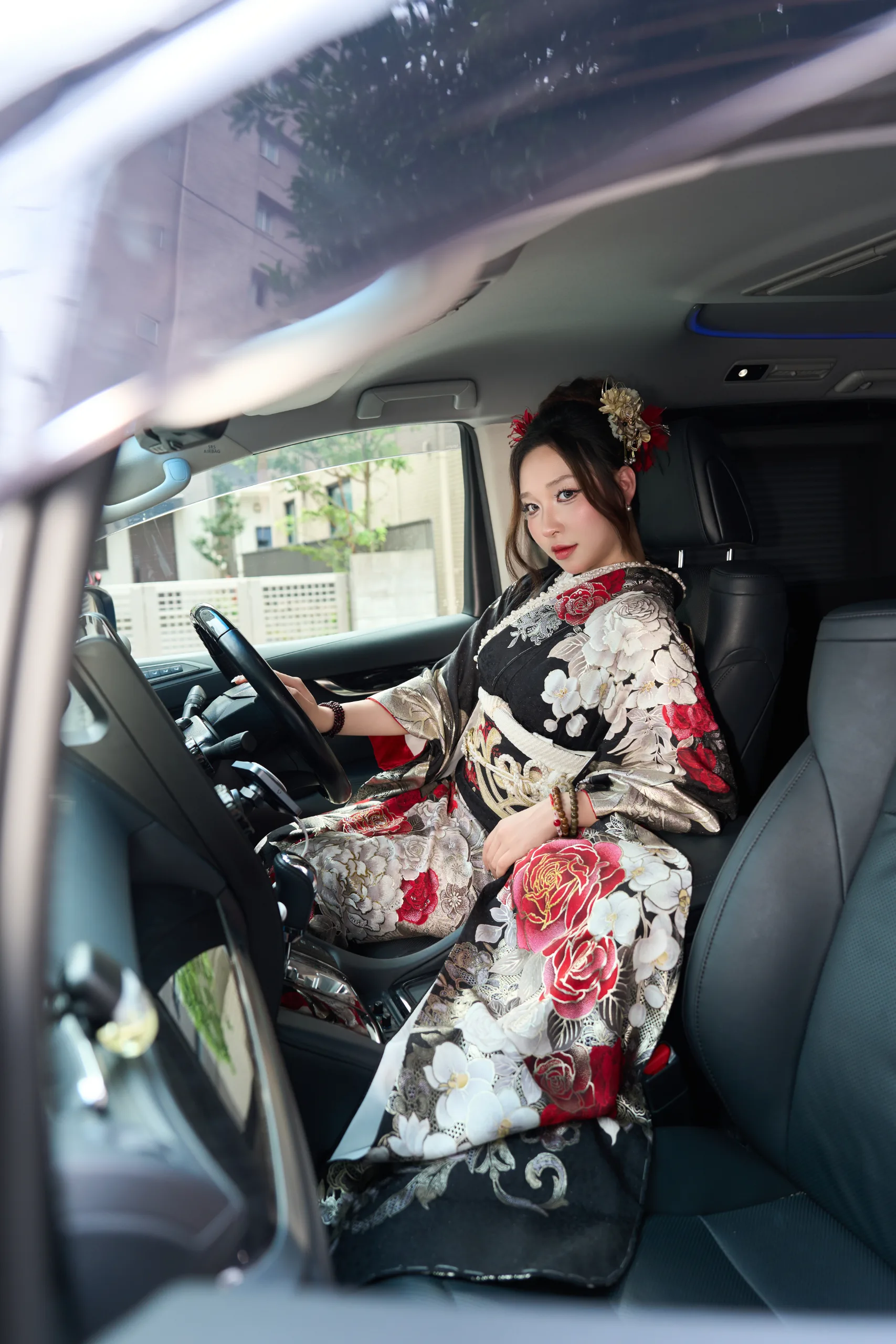 KM-05 Kimono Luxury Màu Đỏ Đen