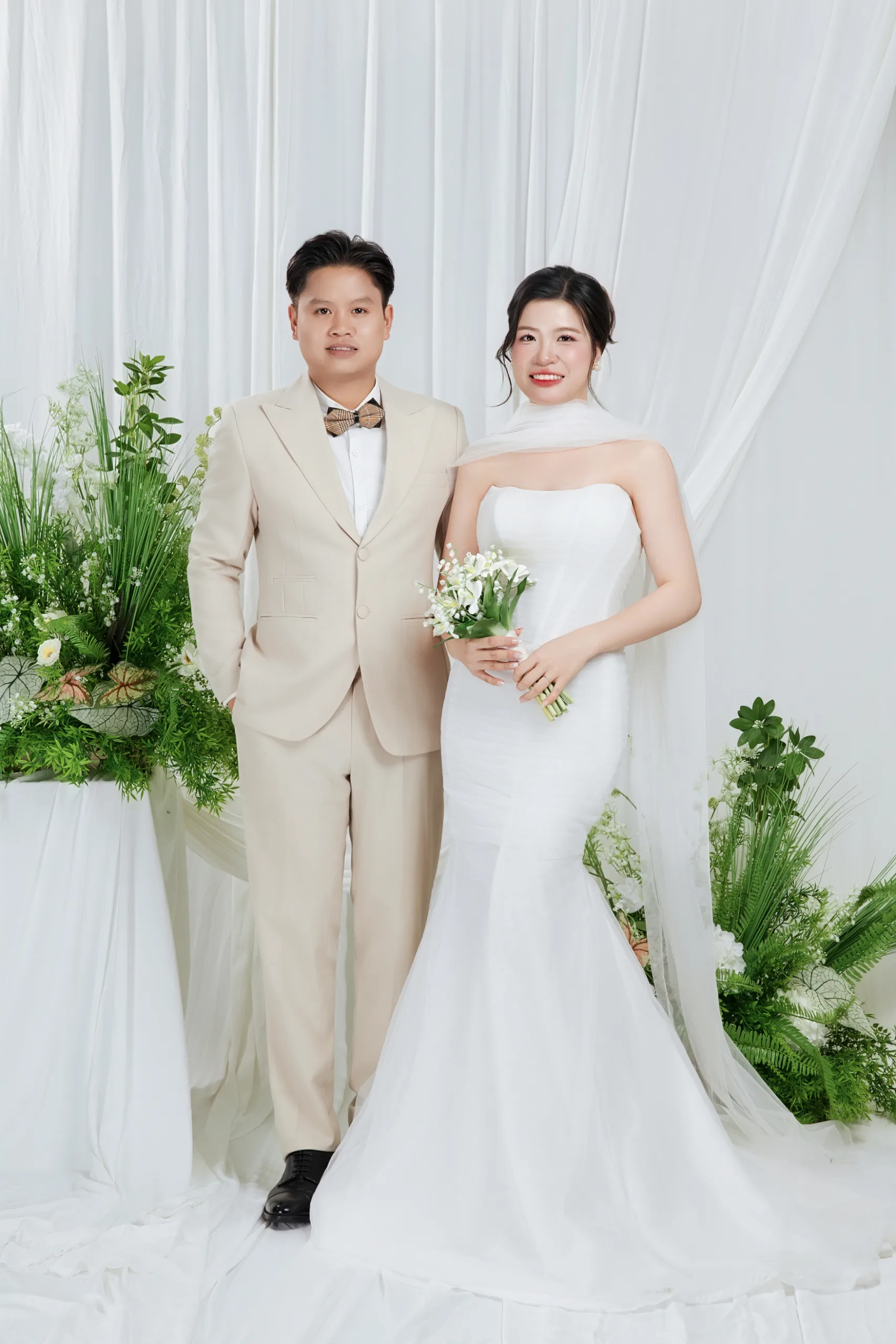 ST-12 LỤA TRẮNG HÀN QUỐC LÃNG MẠN