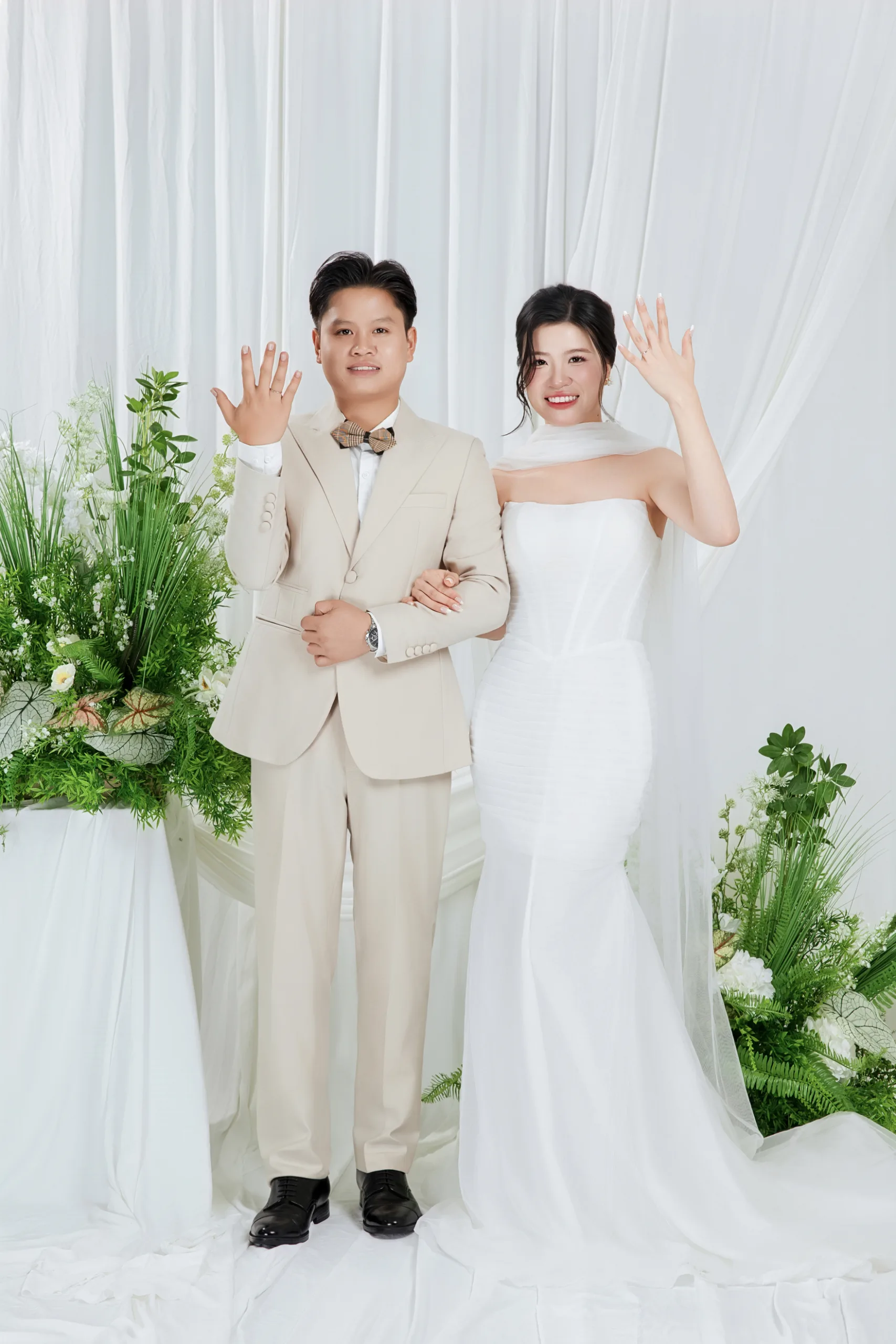 ST-12 LỤA TRẮNG HÀN QUỐC LÃNG MẠN