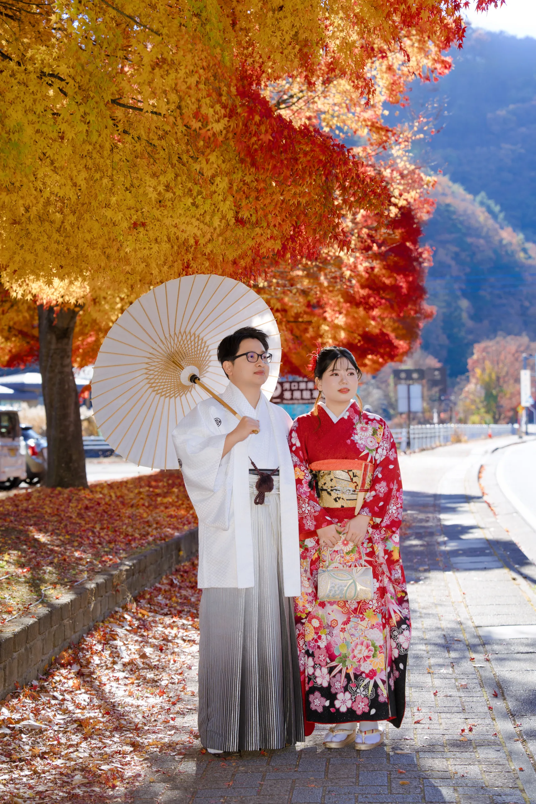 FJ-02 富士山・新倉山浅間公園の紅葉ウェディングフォト