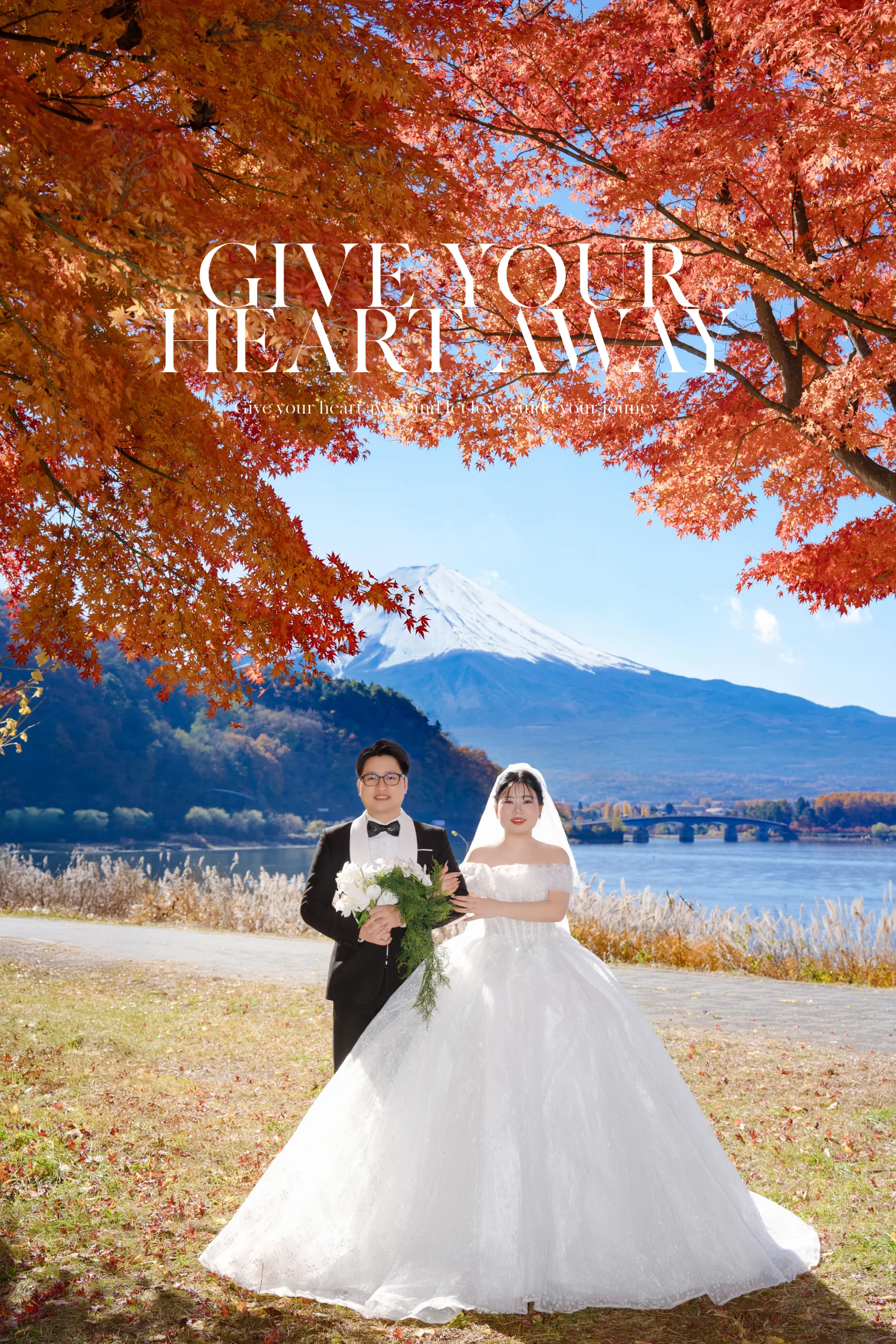 FJ-02 富士山・新倉山浅間公園の紅葉ウェディングフォト
